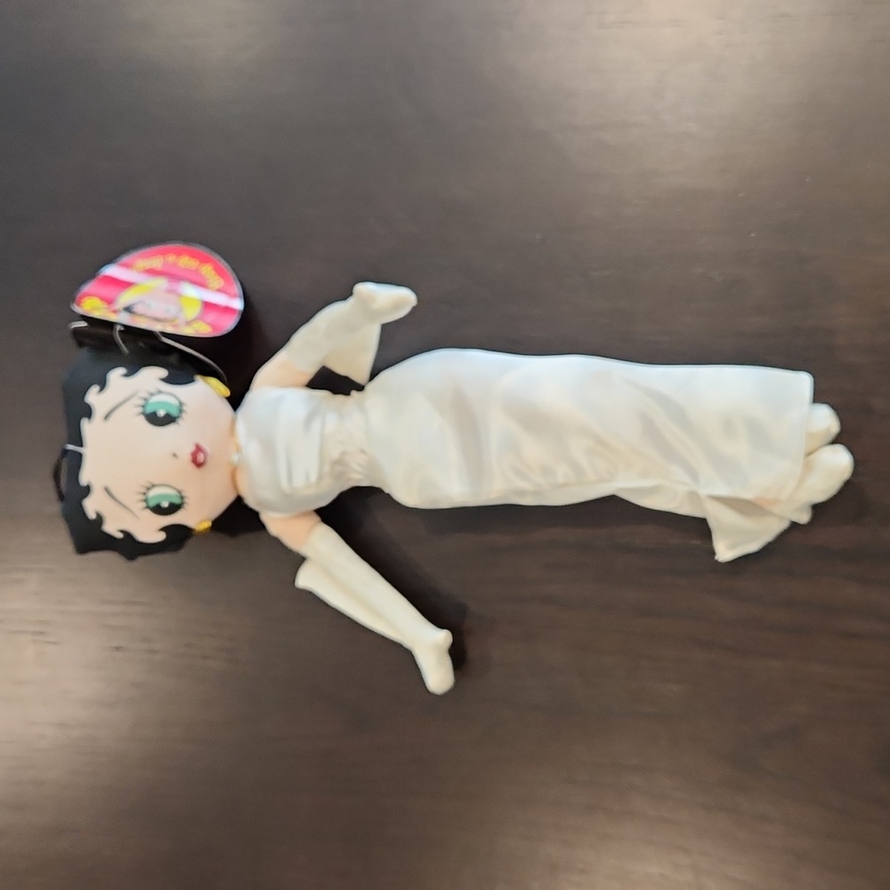 1999 Kellytoy Betty Boop plush doll, Balloon nwt